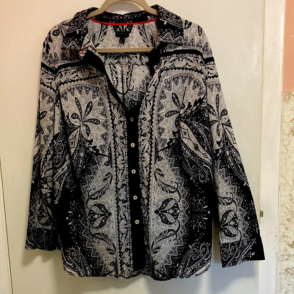 Talbot’s women’s black and white button down shirt